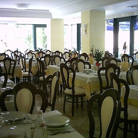 Hotel Misano Misano Adriatico Exterior photo